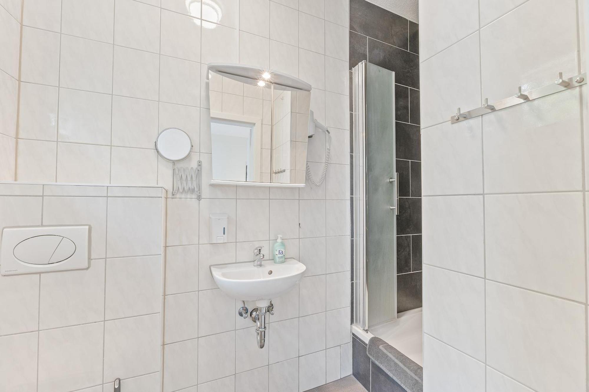 Businesshotel Lemon Suites Self Check-In Messe Airport Mit Kueche - Monteure Willkommen Neuhausen auf den Fildern Kamer foto
