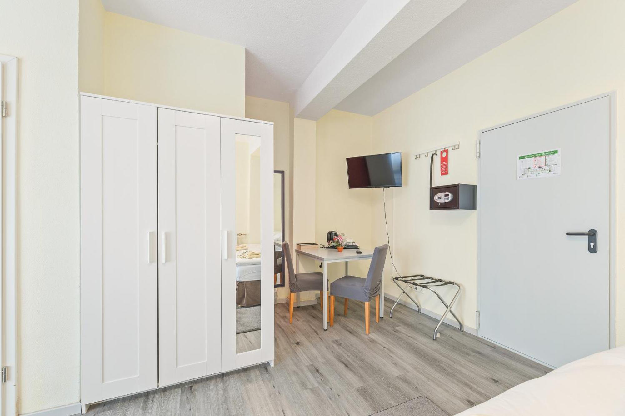 Businesshotel Lemon Suites Self Check-In Messe Airport Mit Kueche - Monteure Willkommen Neuhausen auf den Fildern Kamer foto