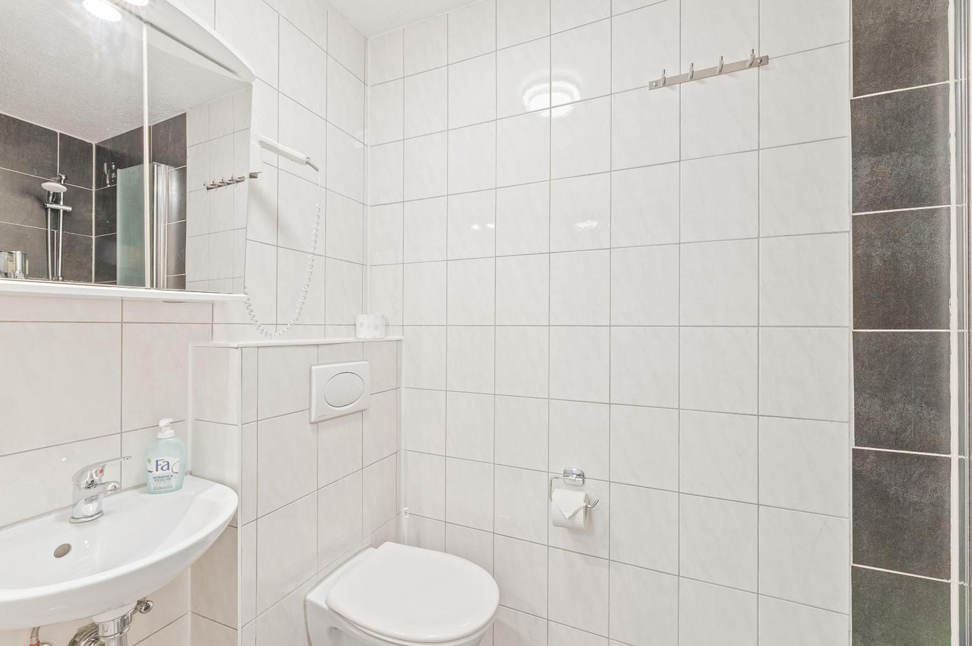 Businesshotel Lemon Suites Self Check-In Messe Airport Mit Kueche - Monteure Willkommen Neuhausen auf den Fildern Kamer foto
